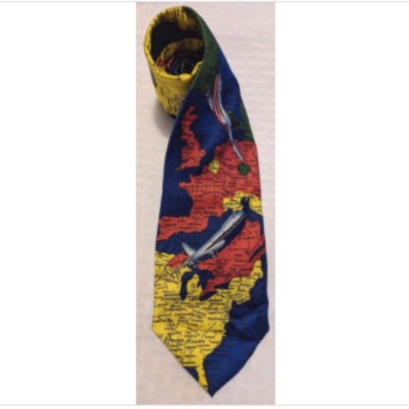 Kai Long Other - ♥️5 For $25♥Kai Long Hand Made 100% Silk World Map